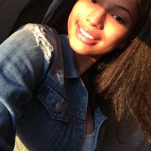 Meet your Posher, Alanna